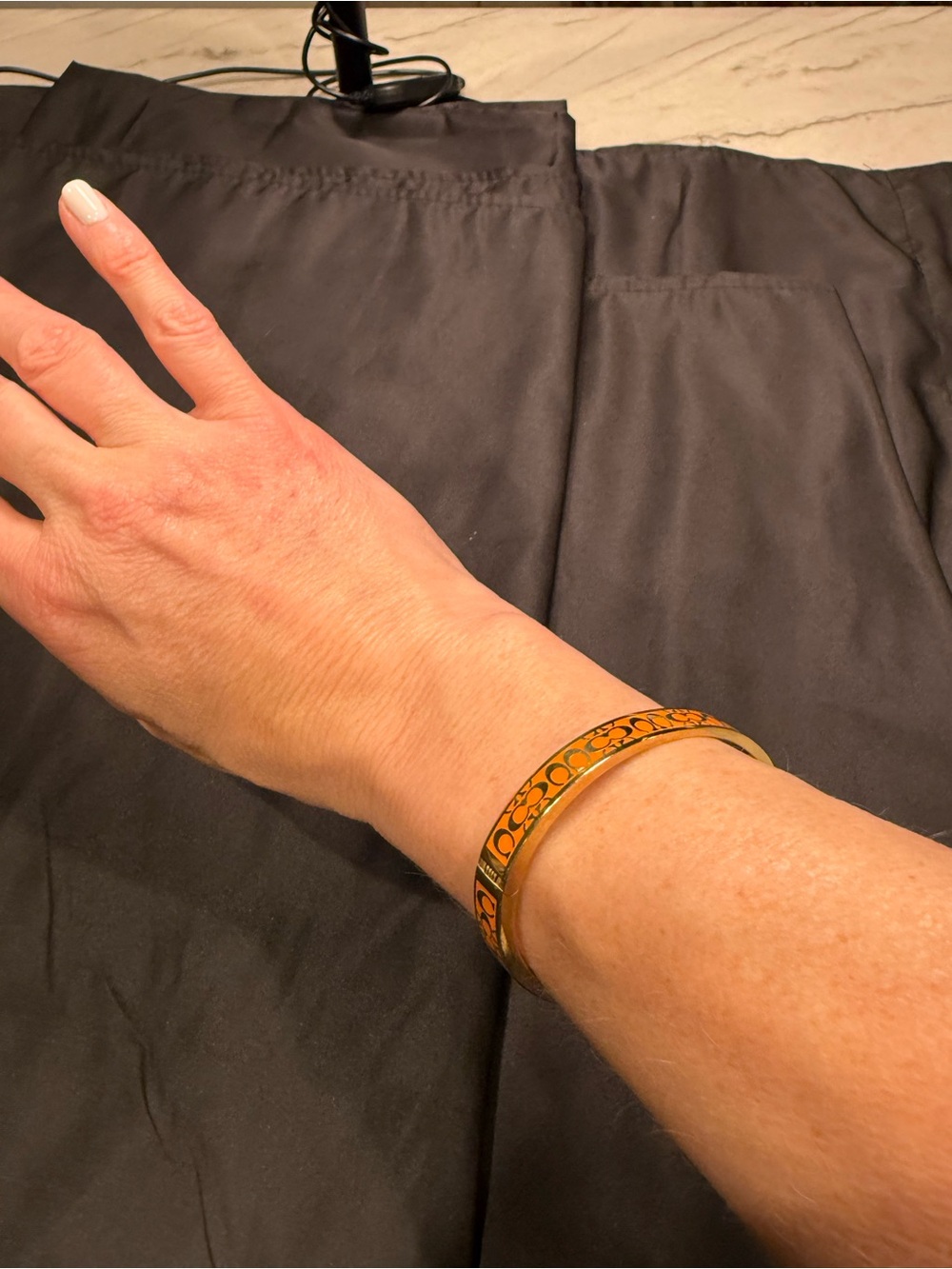 Coach Orange Enamel Signature C Hinged Bangle Bracelet Gold Tone - Picture 15 of 16